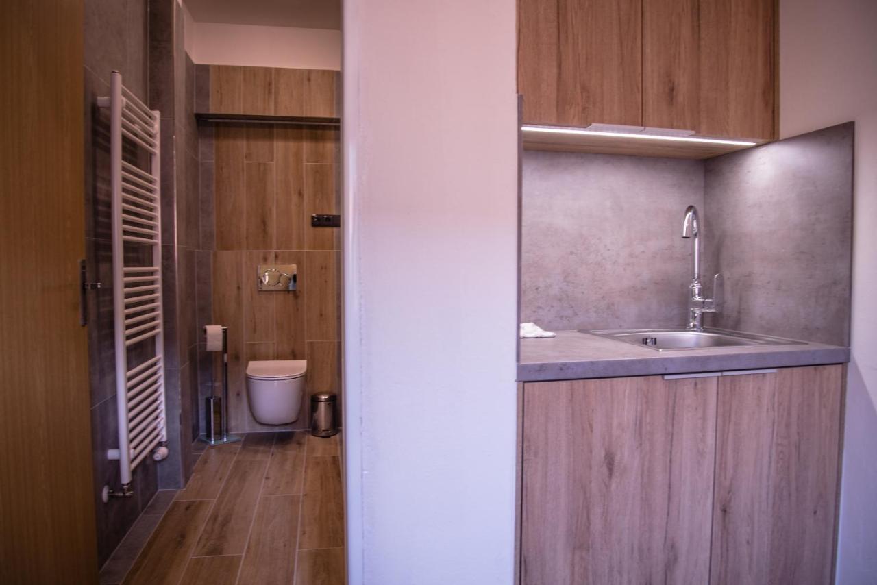 Hotel U Domu Sv. Vaclava ออลอโมตซ์ ภายนอก รูปภาพ